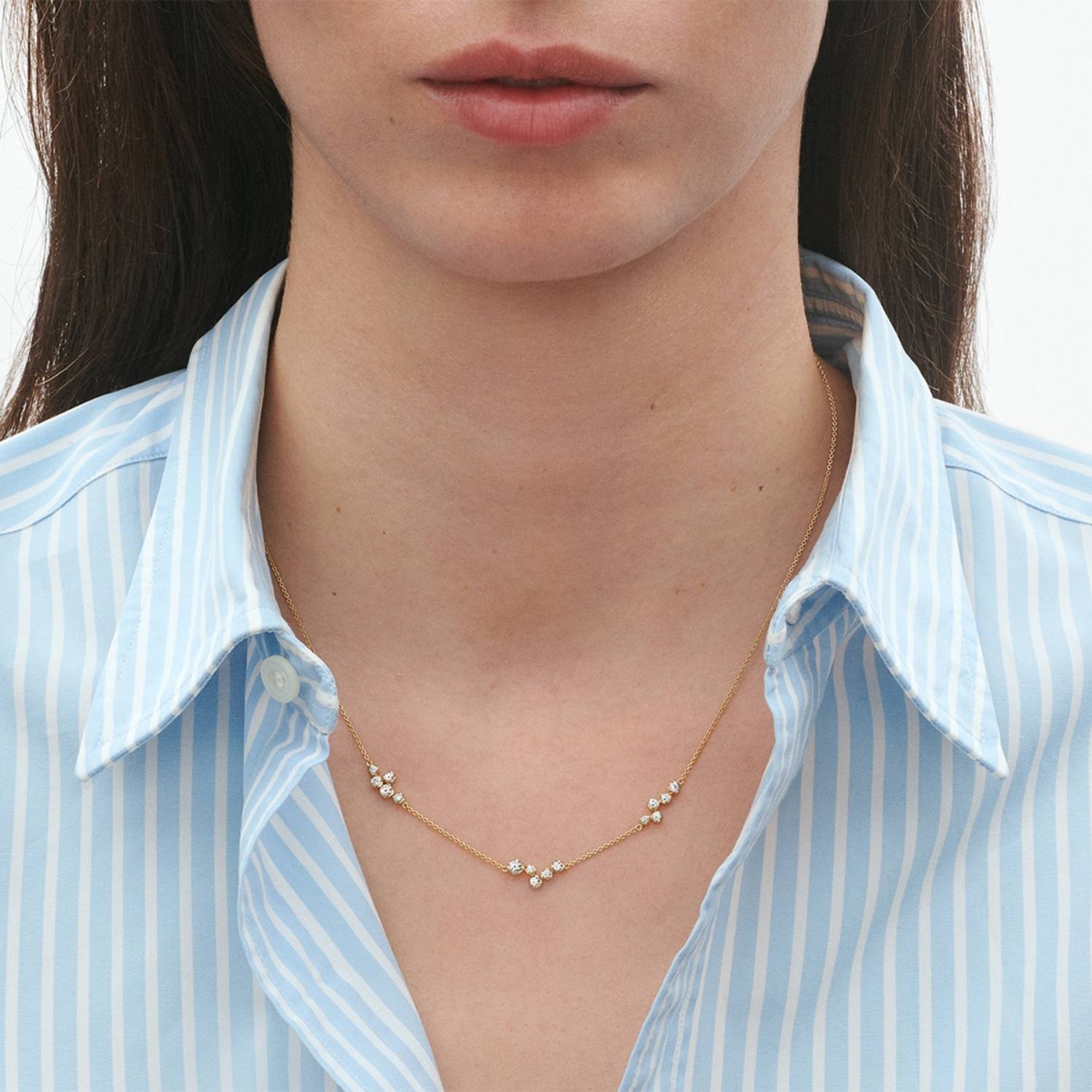 DETAIL243790